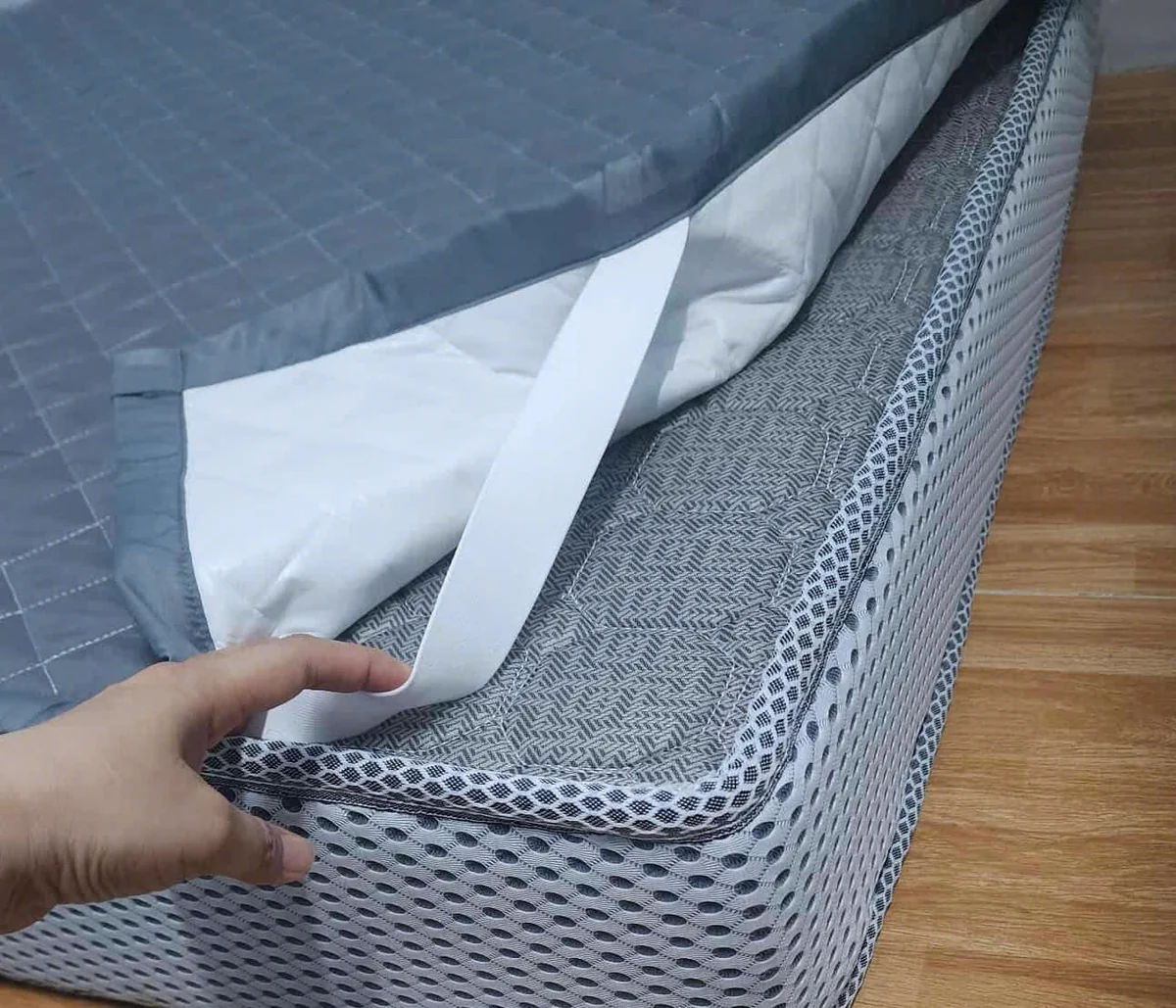 Chun cố định trên nệm thực tế